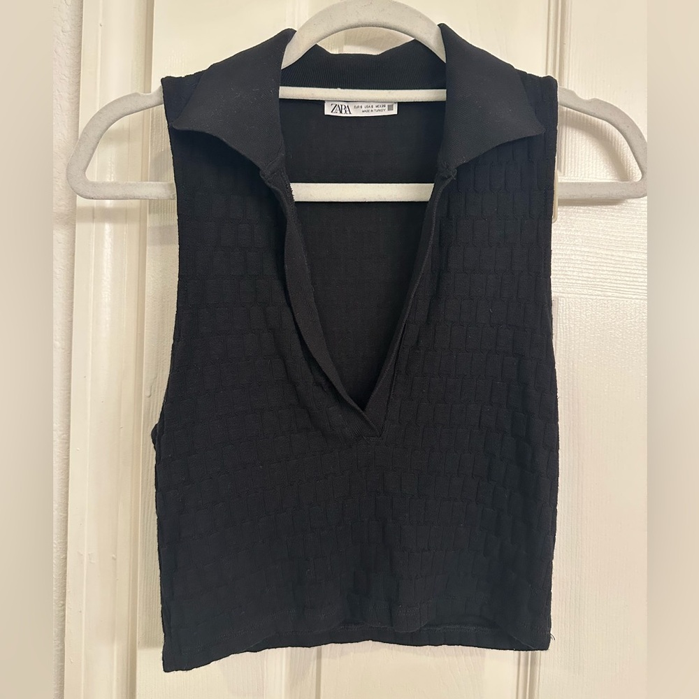 Zara knit sleeveless polo shirt